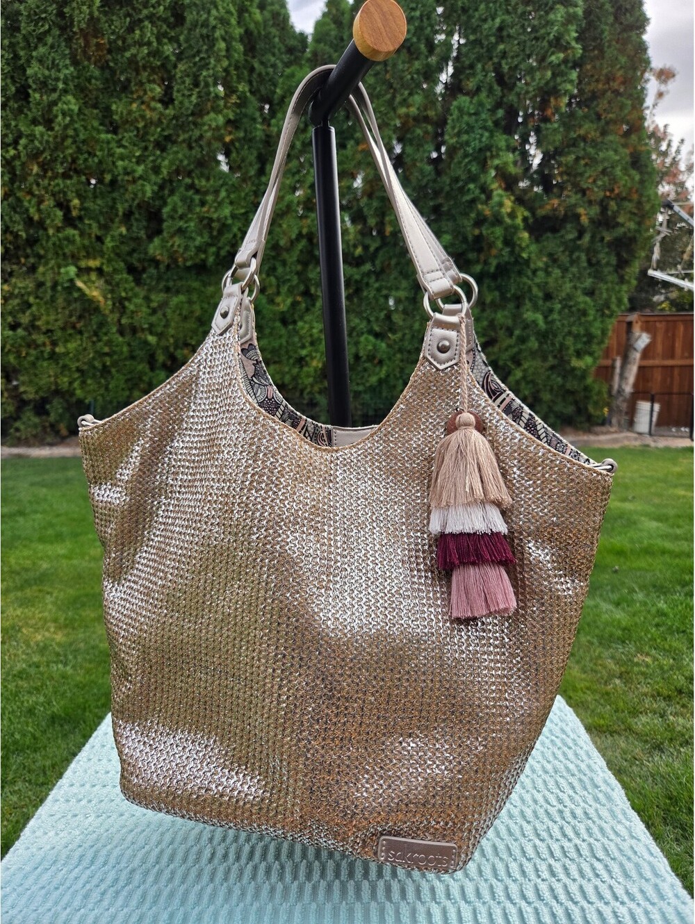 Sakroots Roma Shopper Bag in Pyrite Straw